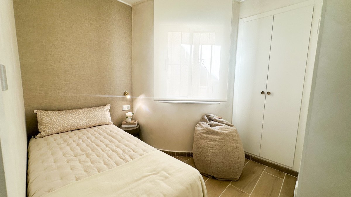 2 Bed Penthouse in Torrevieja