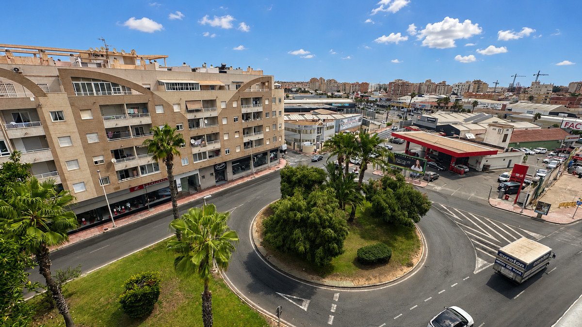 2 Bed Penthouse in Torrevieja