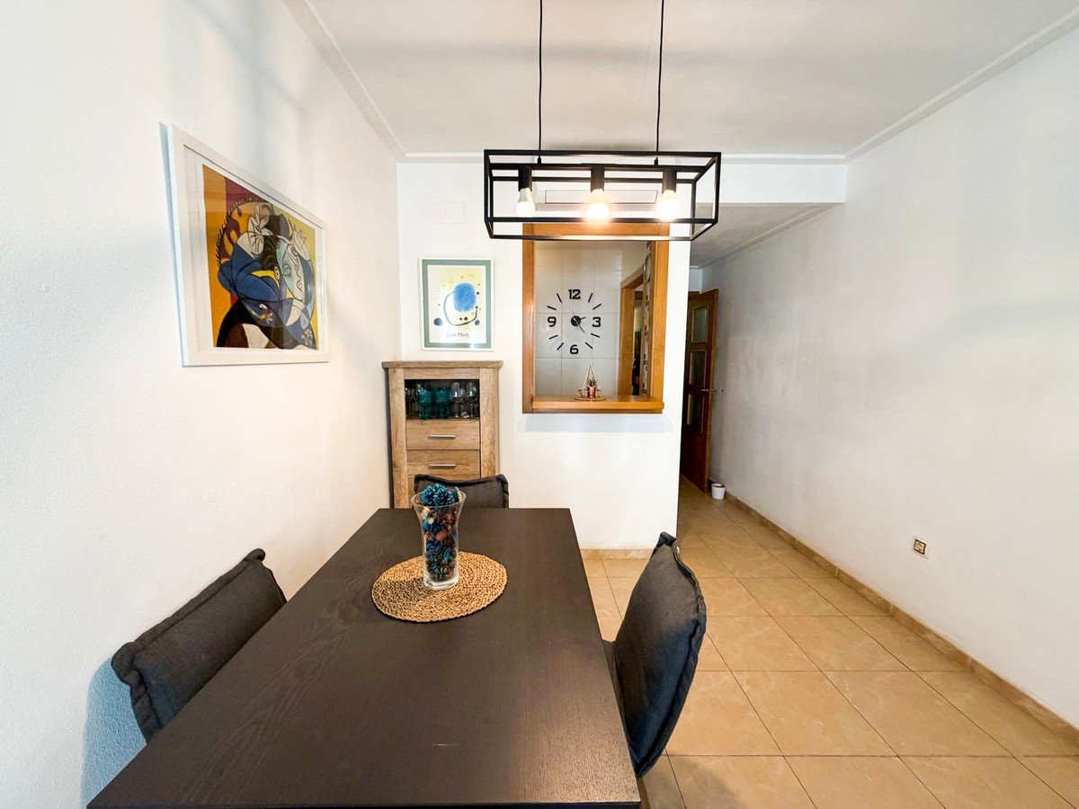 3 Bed Middle Floor Apartment in Torrevieja