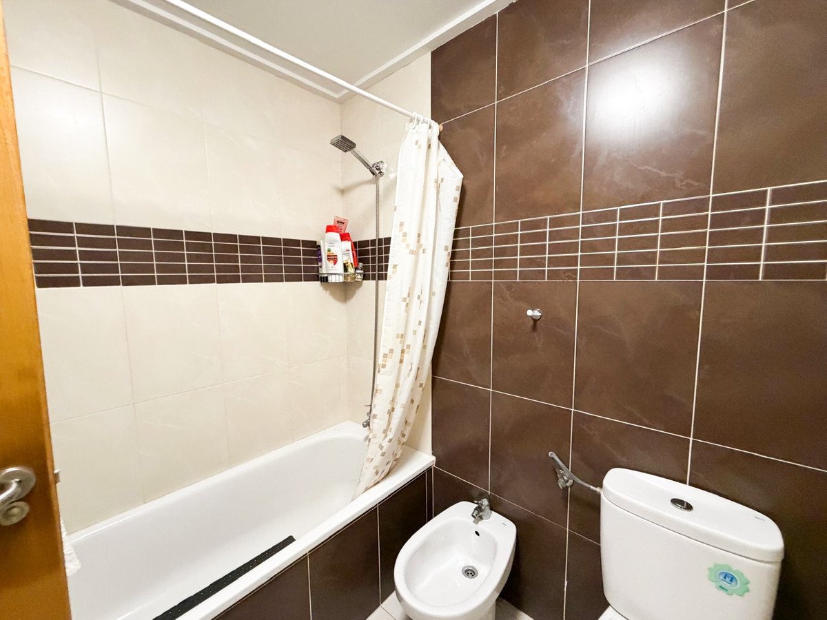 3 Bed Middle Floor Apartment in Torrevieja