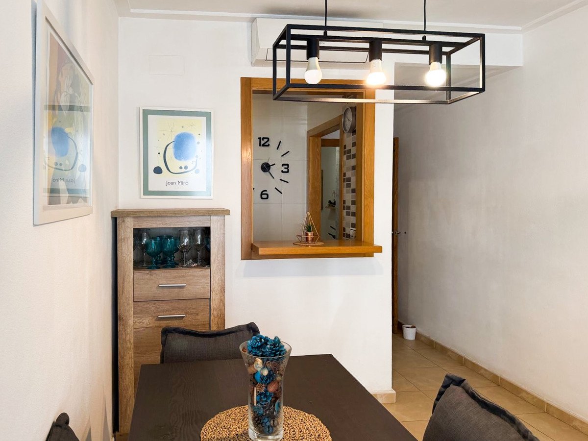3 Bed Middle Floor Apartment in Torrevieja