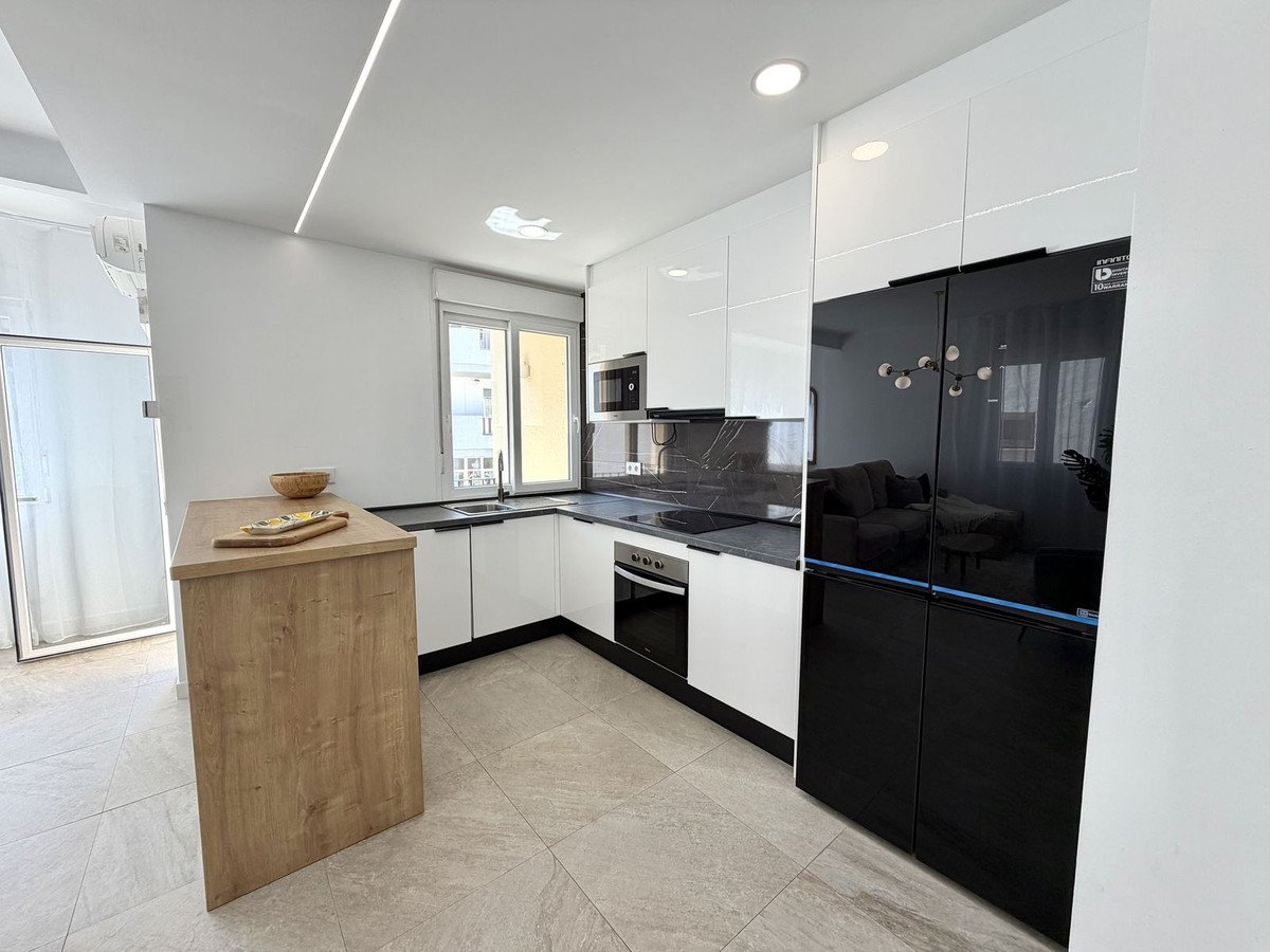 2 Bed Top Floor Apartment in Fuengirola