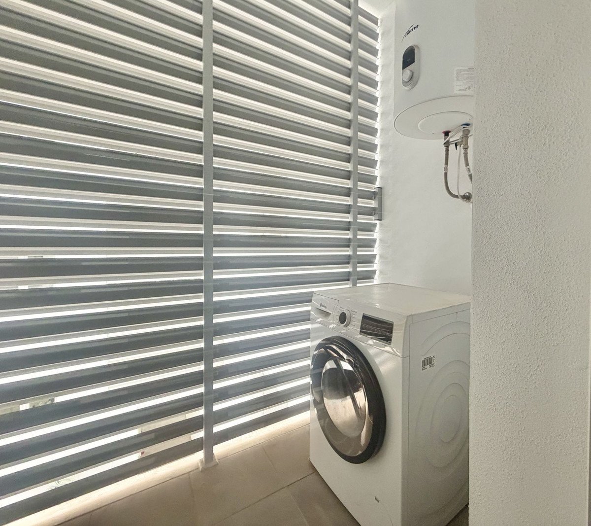 3 Bed Middle Floor Apartment in Nueva Andalucía