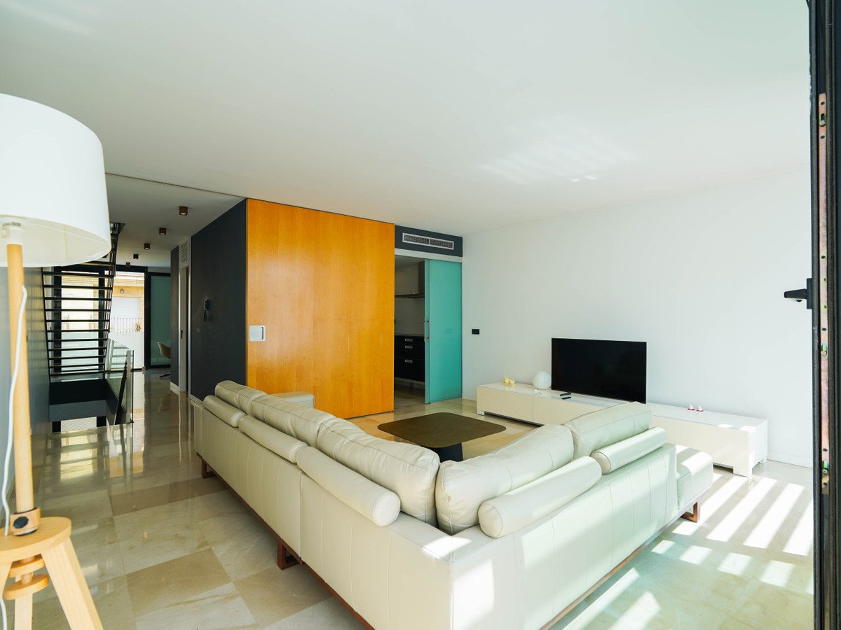 4 Bed Townhouse in Almoradi