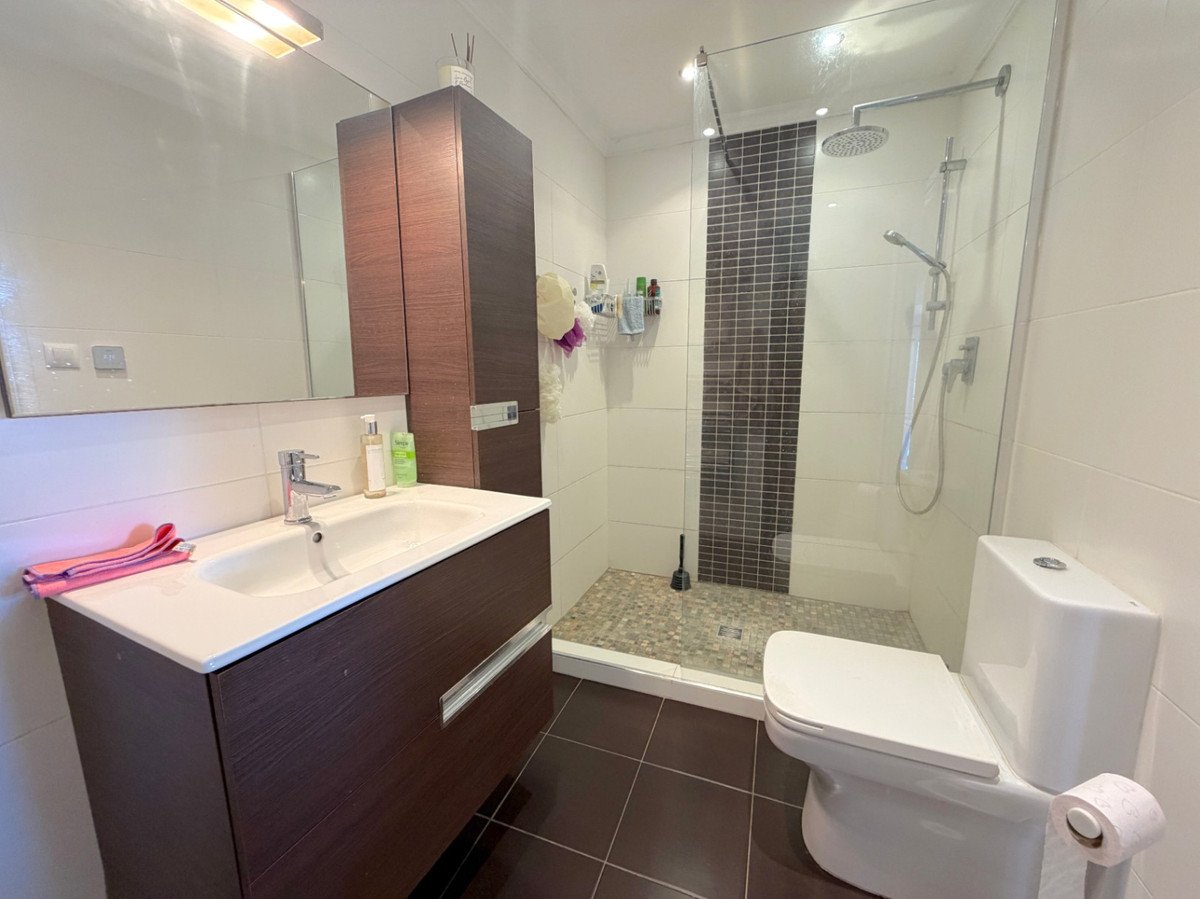 3 Bed Middle Floor Apartment in Moraira