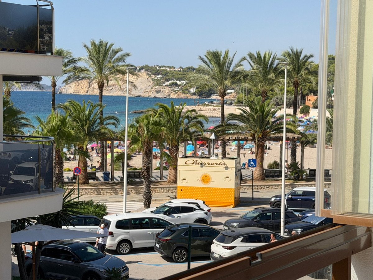 3 Bed Middle Floor Apartment in Moraira