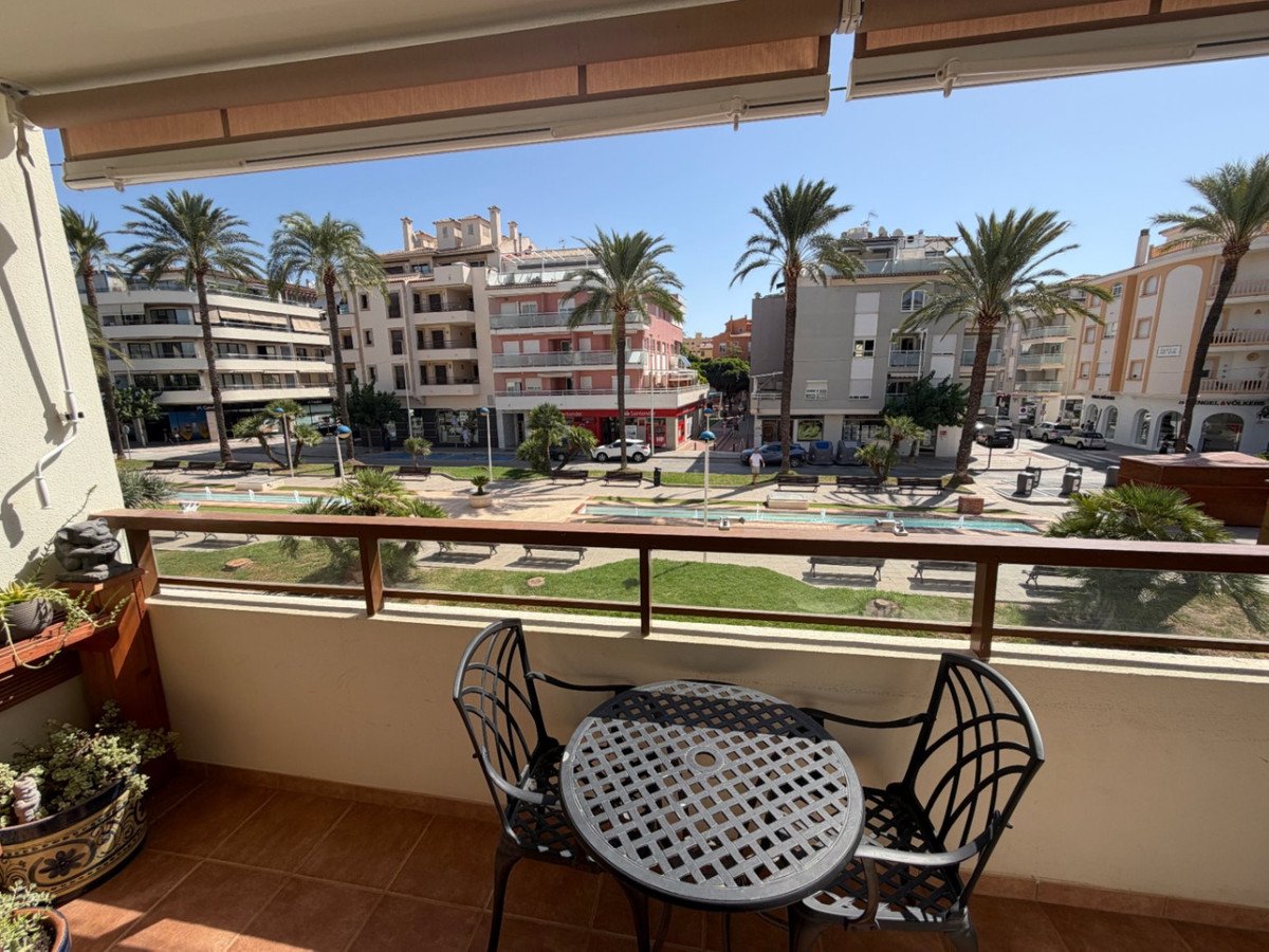 3 Bed Middle Floor Apartment in Moraira