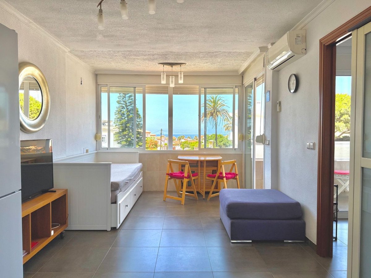 1 Bed Top Floor Apartment in Mijas Costa
