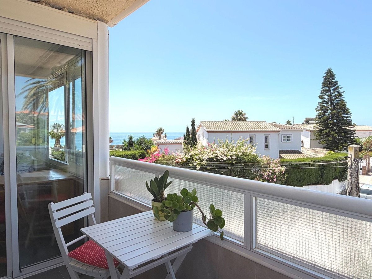 1 Bed Top Floor Apartment in Mijas Costa