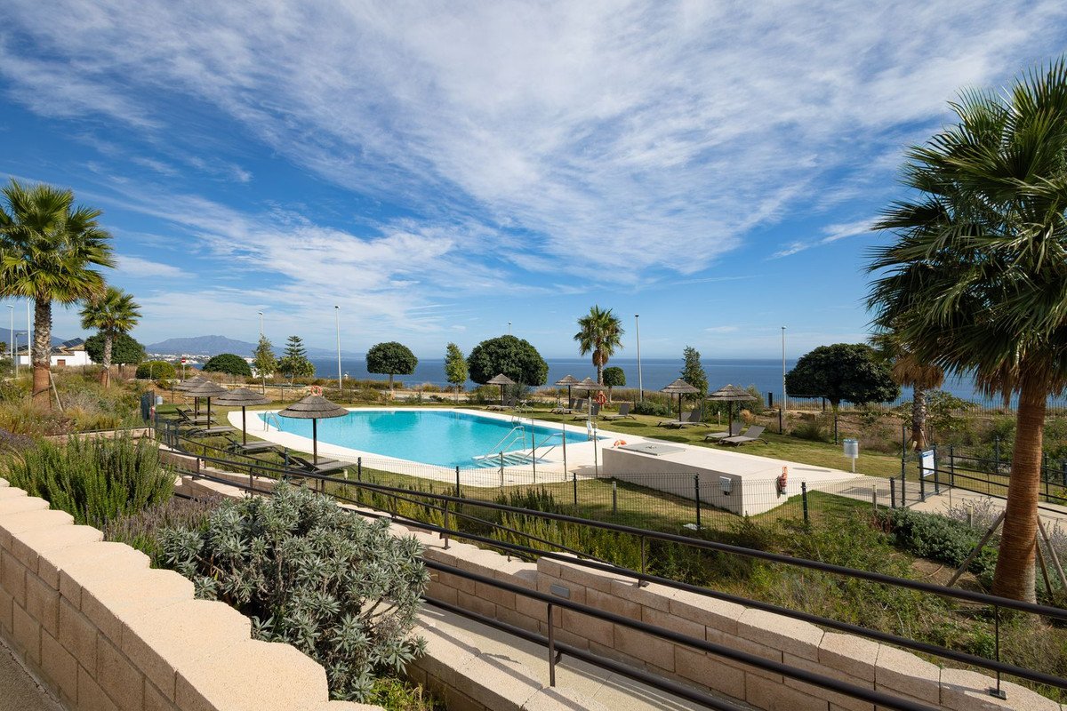 2 Bed Ground Floor Apartment in Casares