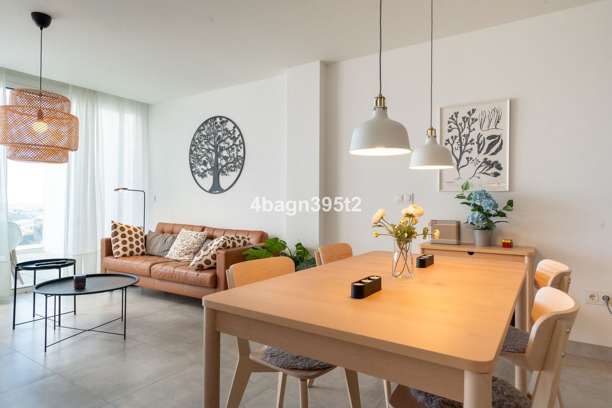 3 Bed Middle Floor Apartment in La Cala de Mijas
