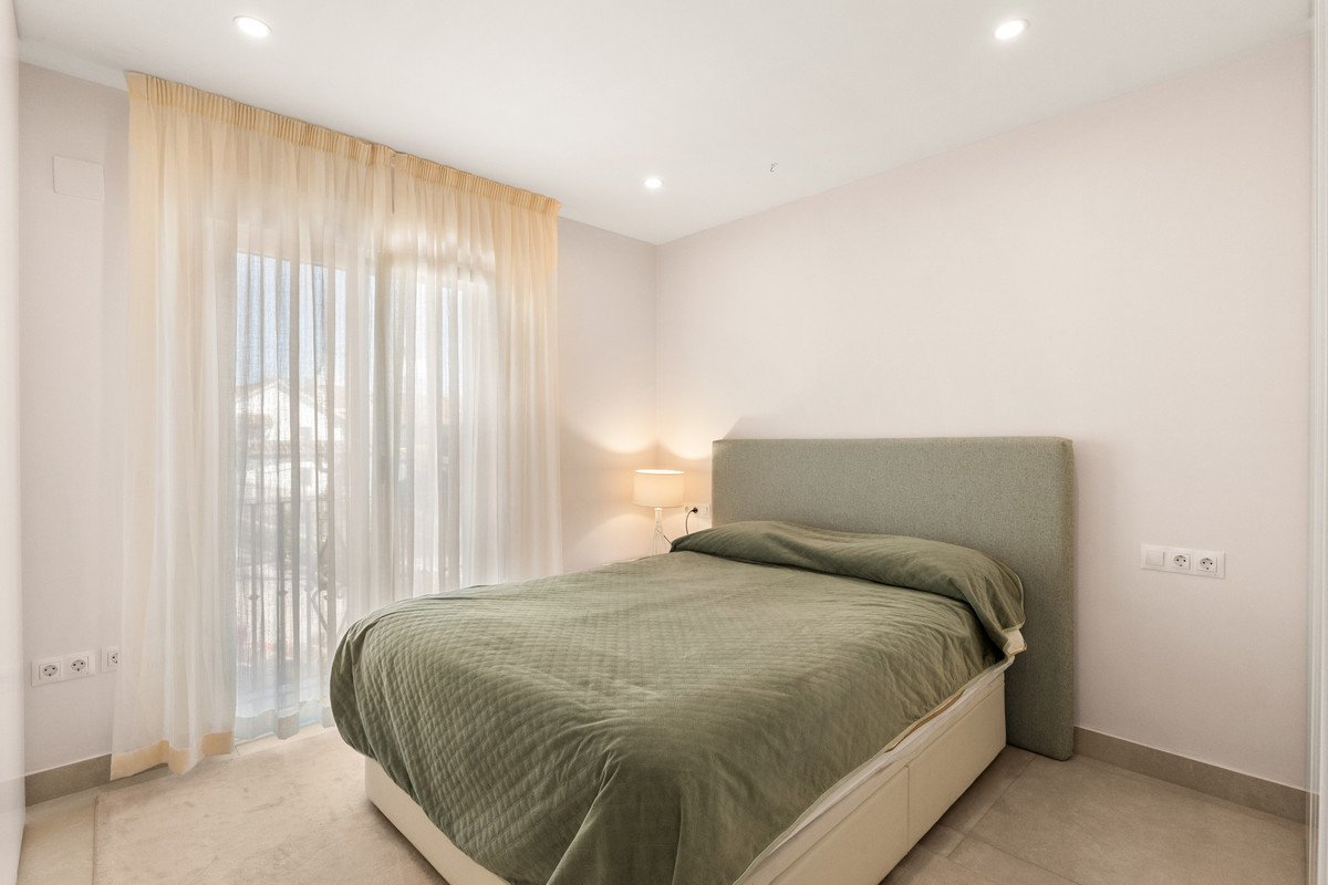 4 Bed Townhouse in Estepona