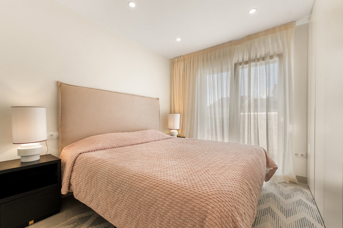 4 Bed Townhouse in Estepona