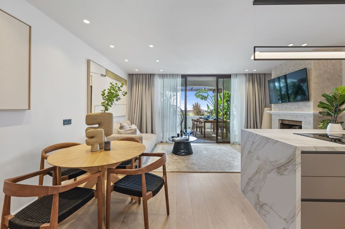 3 Bed Townhouse in Benahavís
