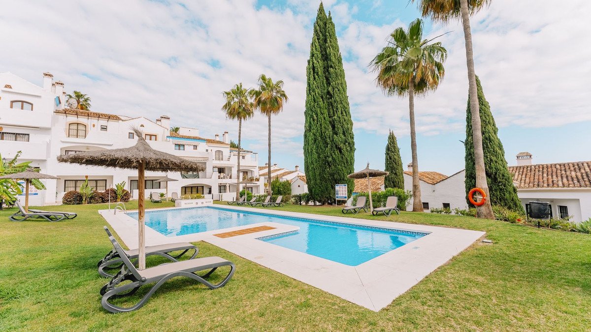 3 Bed Townhouse in Benahavís