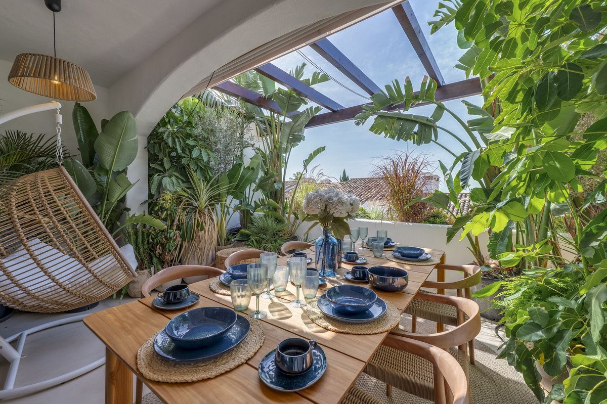 3 Bed Townhouse in Benahavís