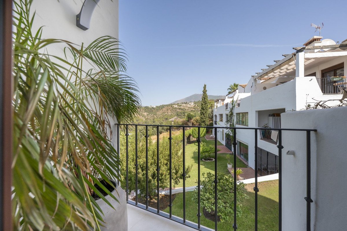 3 Bed Townhouse in Benahavís