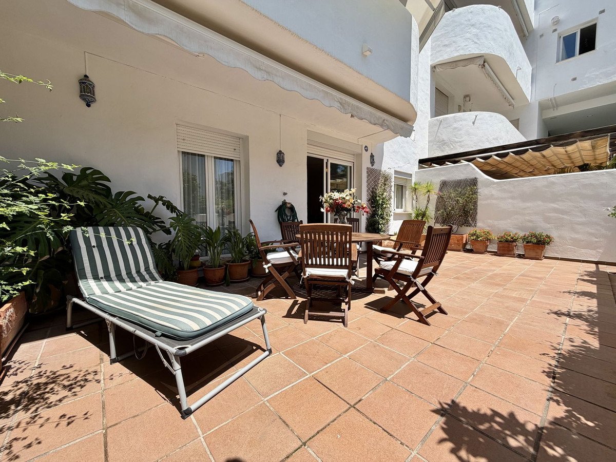 4 Bed Ground Floor Apartment in The Golden Mile