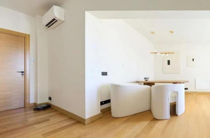2 Bed Middle Floor Apartment in Puerto Banús