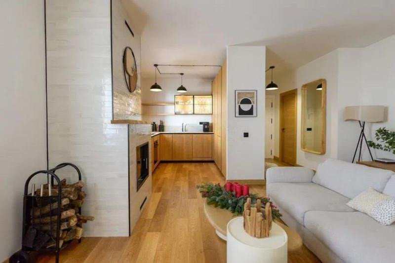 2 Bed Middle Floor Apartment in Puerto Banús