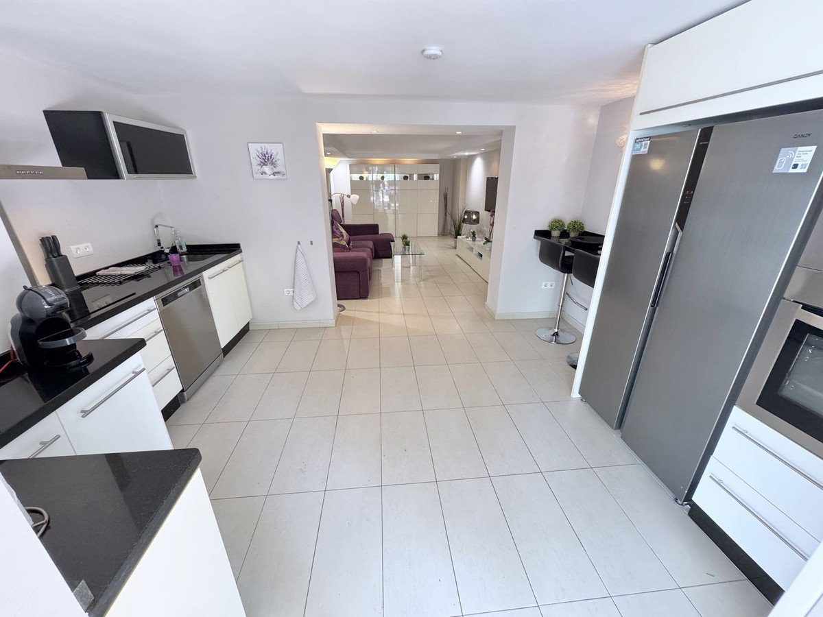 6 Bed Detached Villa in Sierrezuela