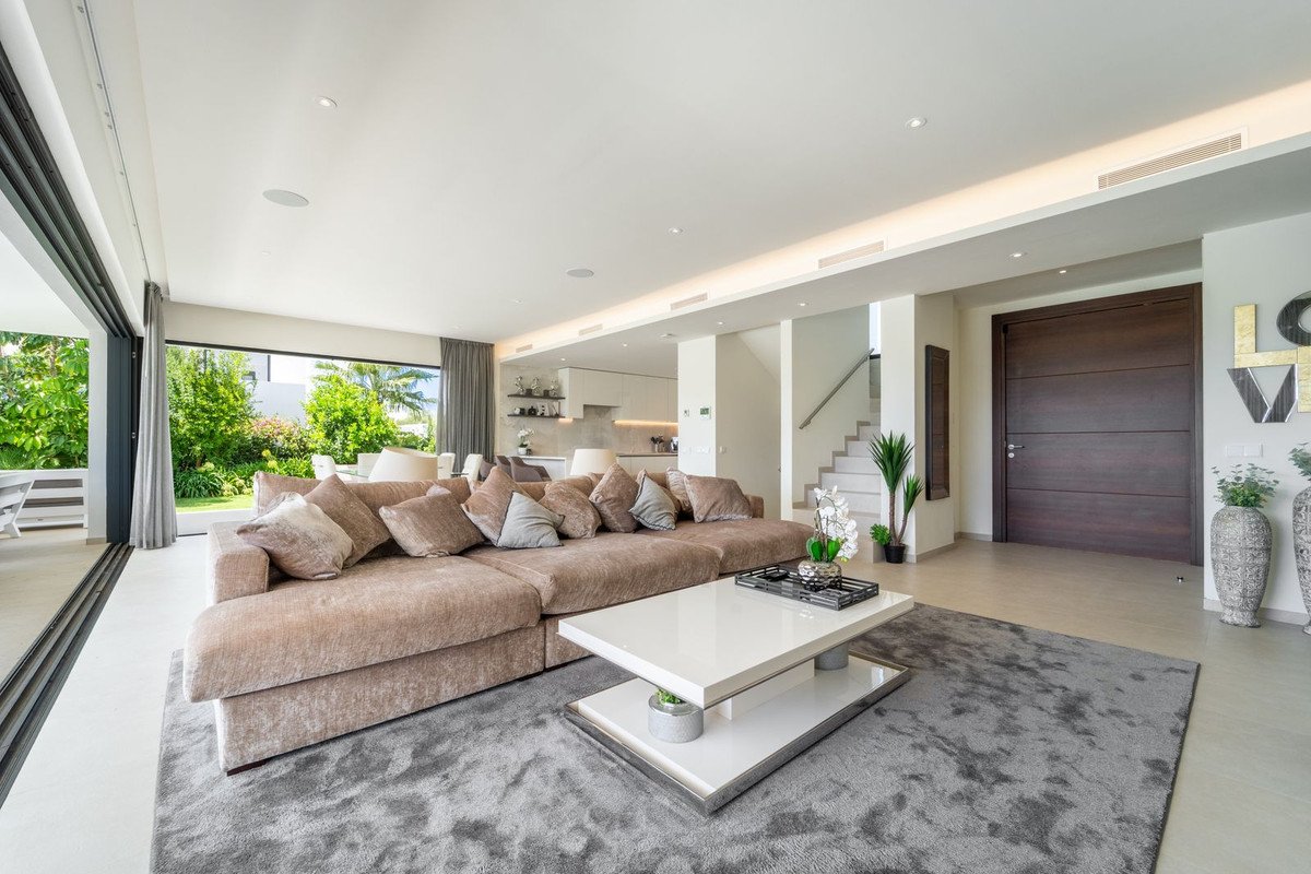 6 Bed Detached Villa in La Cala Golf