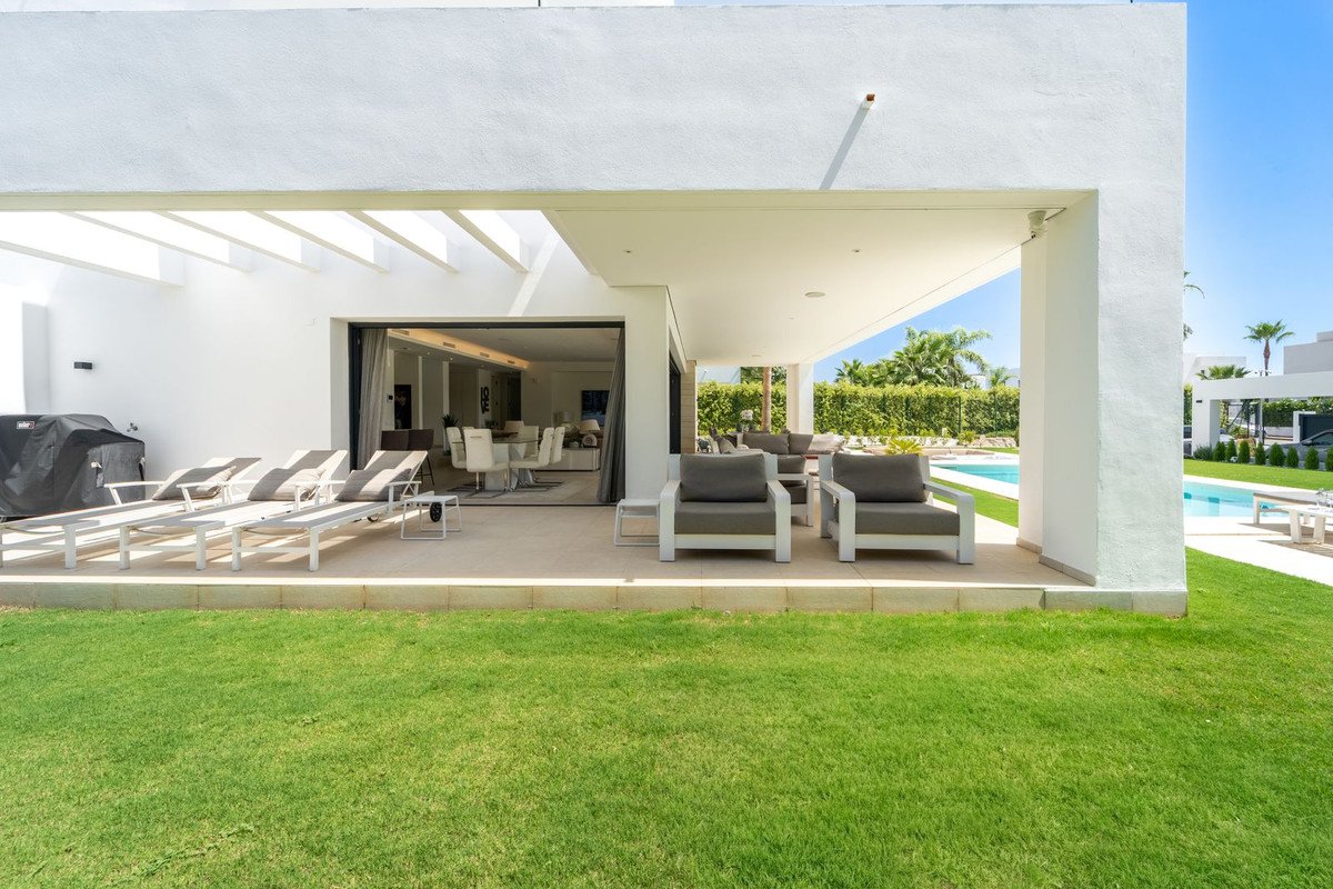 6 Bed Detached Villa in La Cala Golf