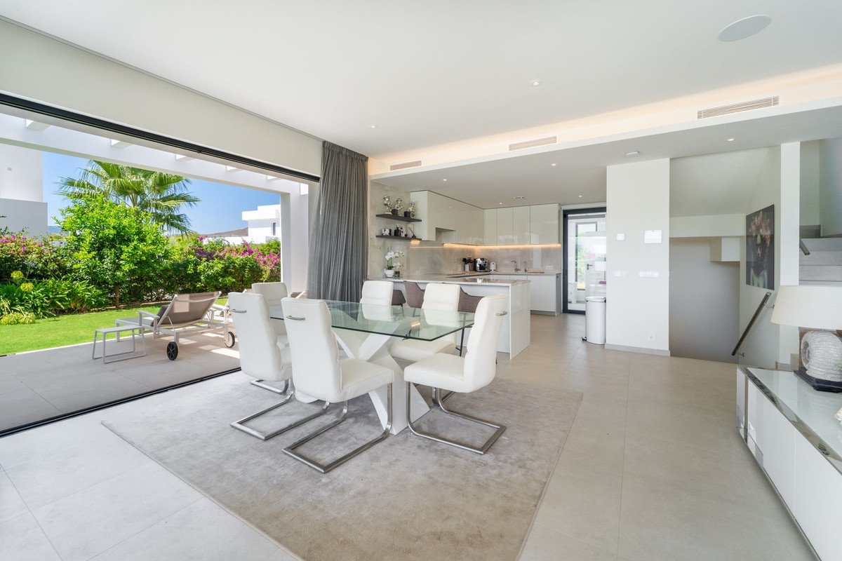 6 Bed Detached Villa in La Cala Golf