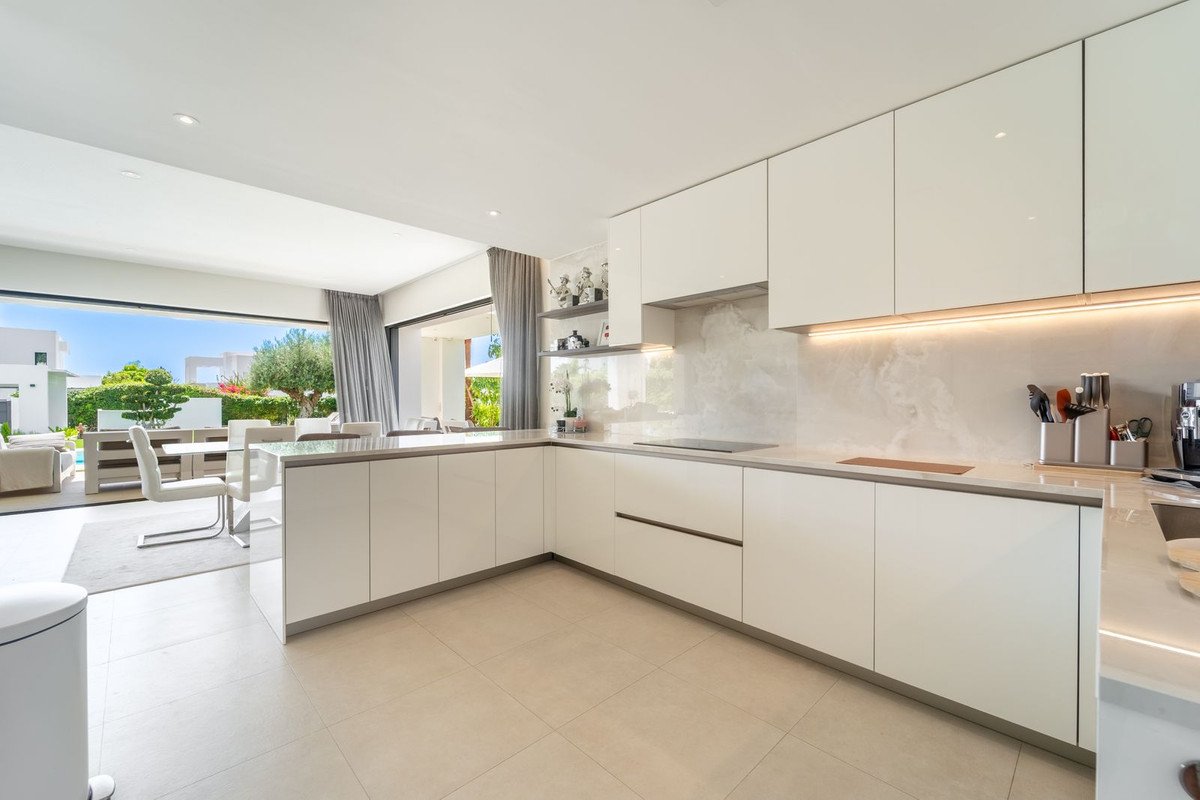 6 Bed Detached Villa in La Cala Golf