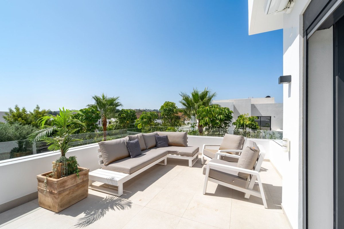 6 Bed Detached Villa in La Cala Golf