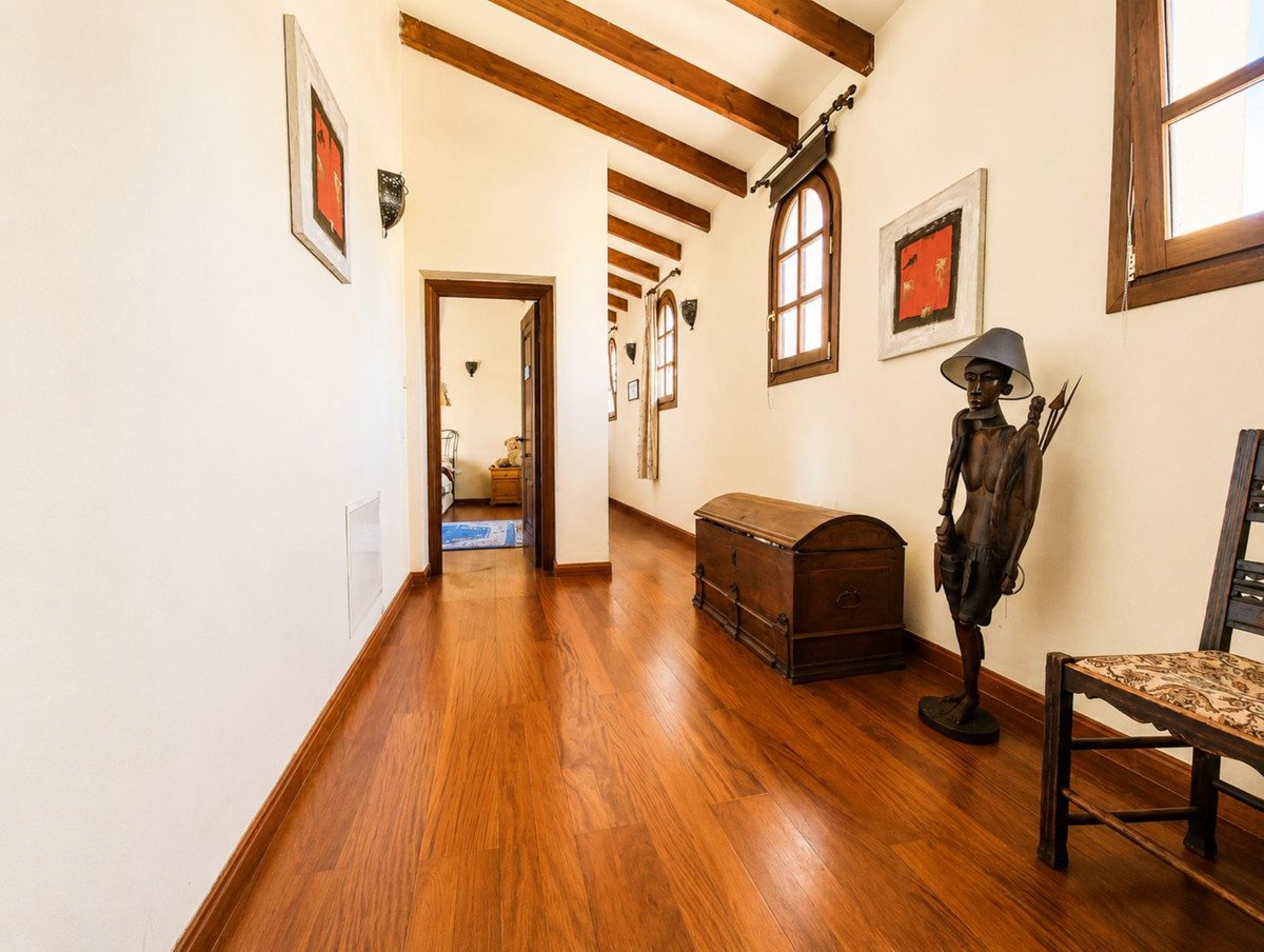 4 Bed Finca - Cortijo in Casares