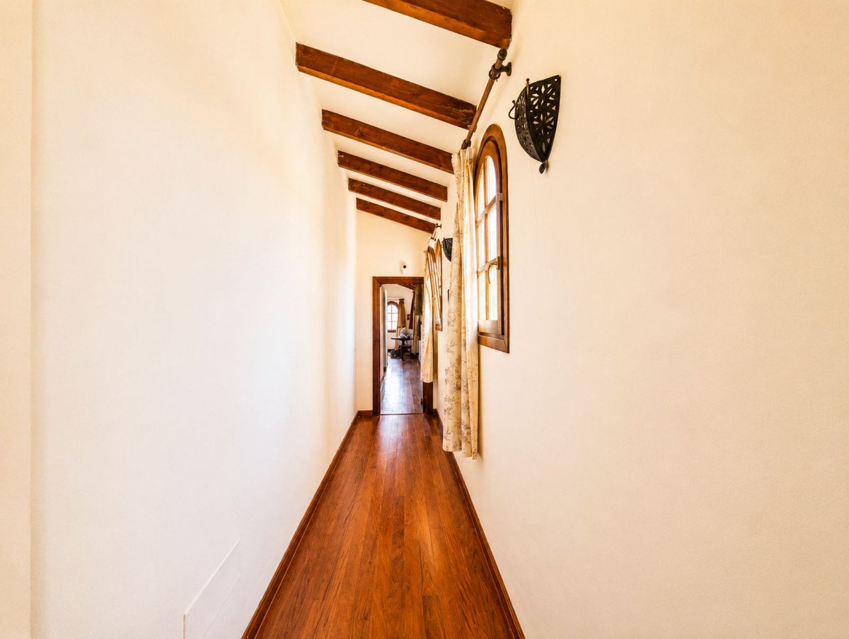 4 Bed Finca - Cortijo in Casares