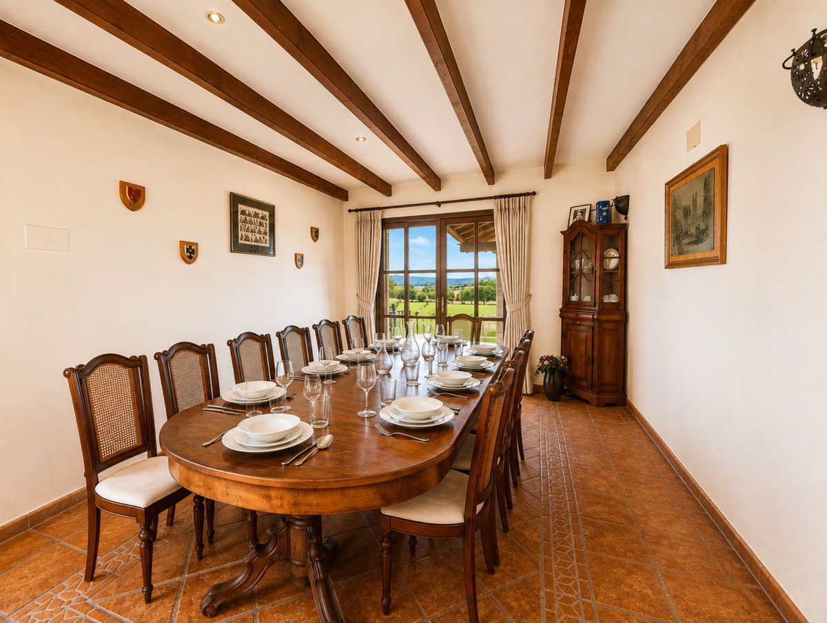 4 Bed Finca - Cortijo in Casares