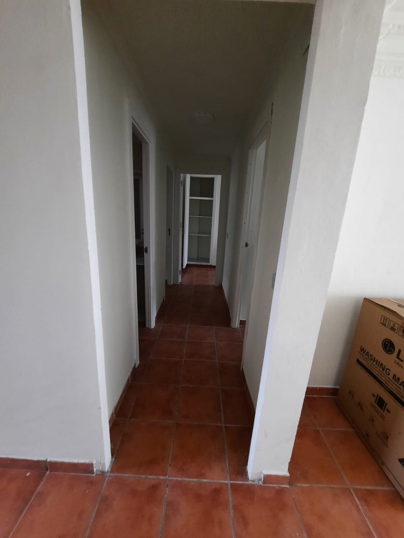 3 Bed Middle Floor Apartment in San Pedro de Alcántara