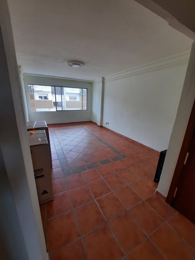 3 Bed Middle Floor Apartment in San Pedro de Alcántara