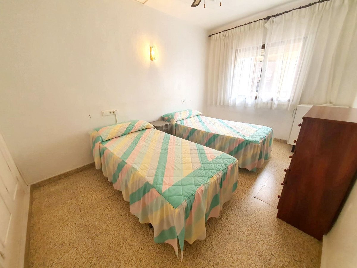3 Bed Middle Floor Apartment in Fuengirola