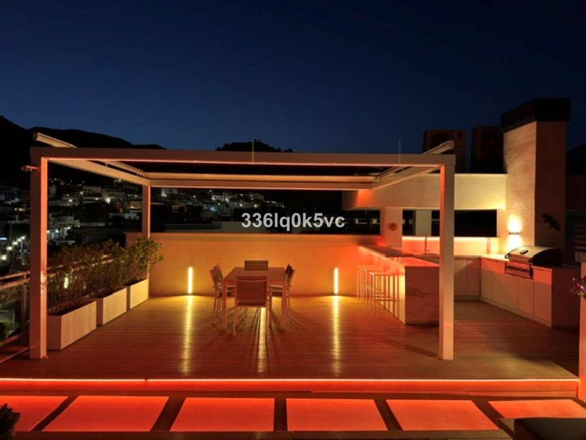 3 Bed Penthouse in Benahavís