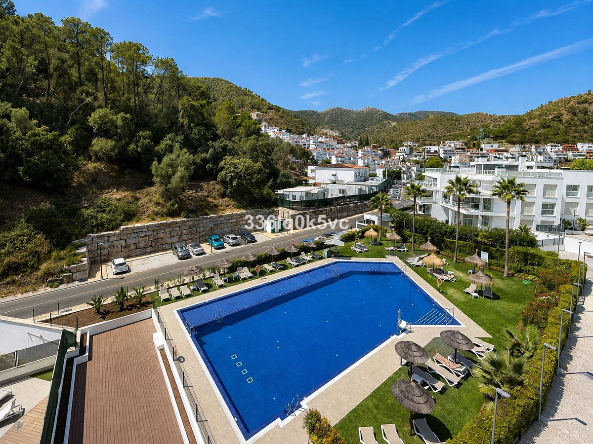 3 Bed Penthouse in Benahavís