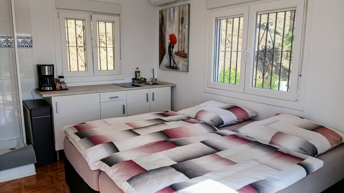 3 Bed Finca - Cortijo in Sayalonga