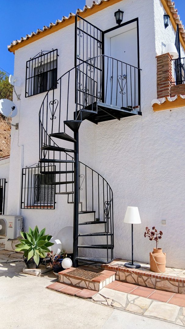 3 Bed Finca - Cortijo in Sayalonga