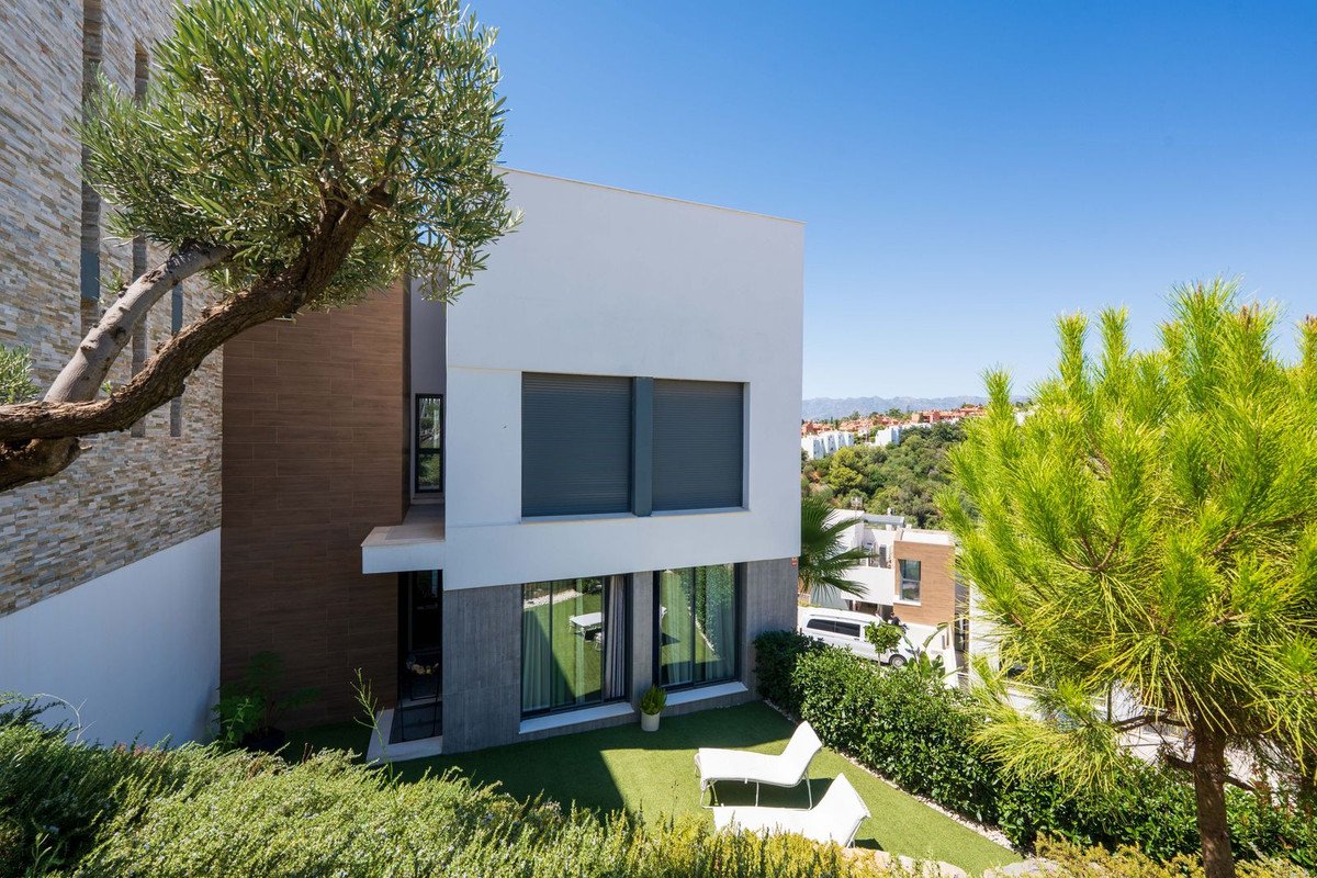 3 Bed Duplex in Cabopino