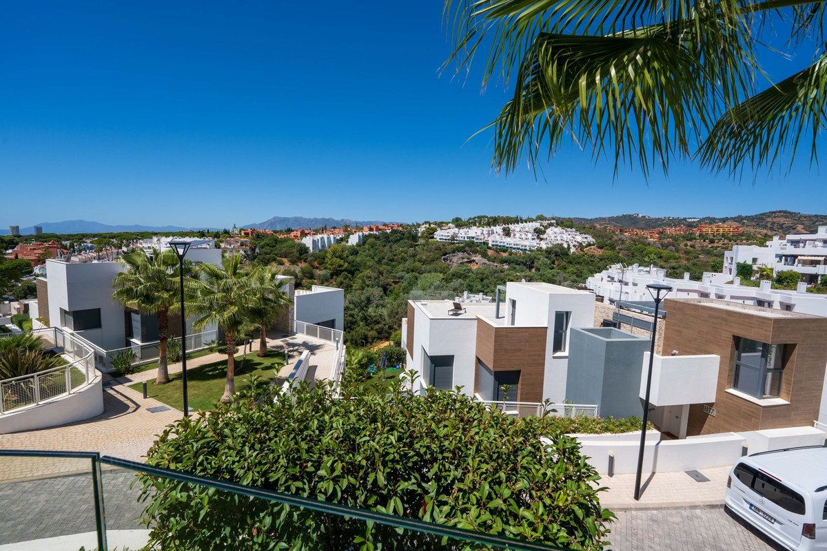 3 Bed Duplex in Cabopino
