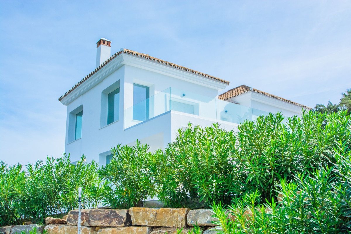 4 Bed Detached Villa in La Mairena