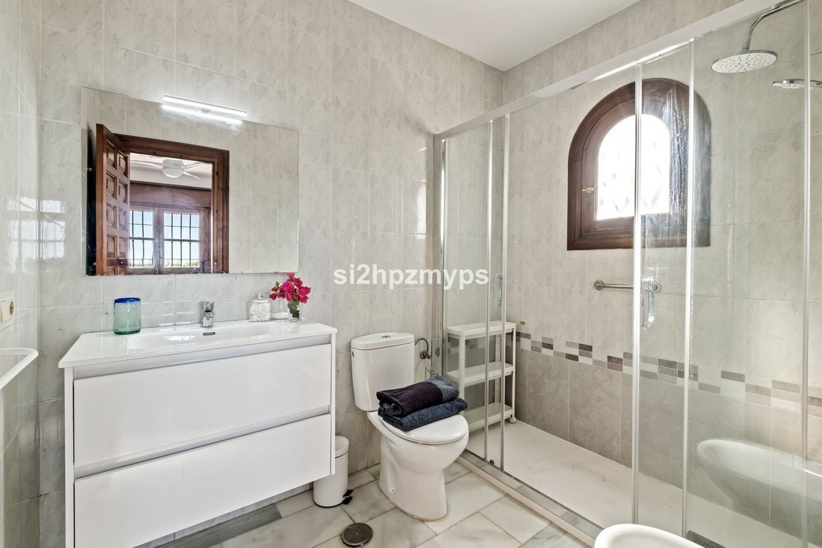 2 Bed Detached Villa in Nerja