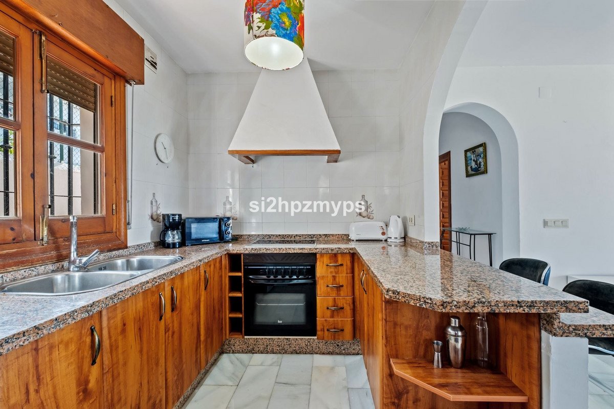 2 Bed Detached Villa in Nerja