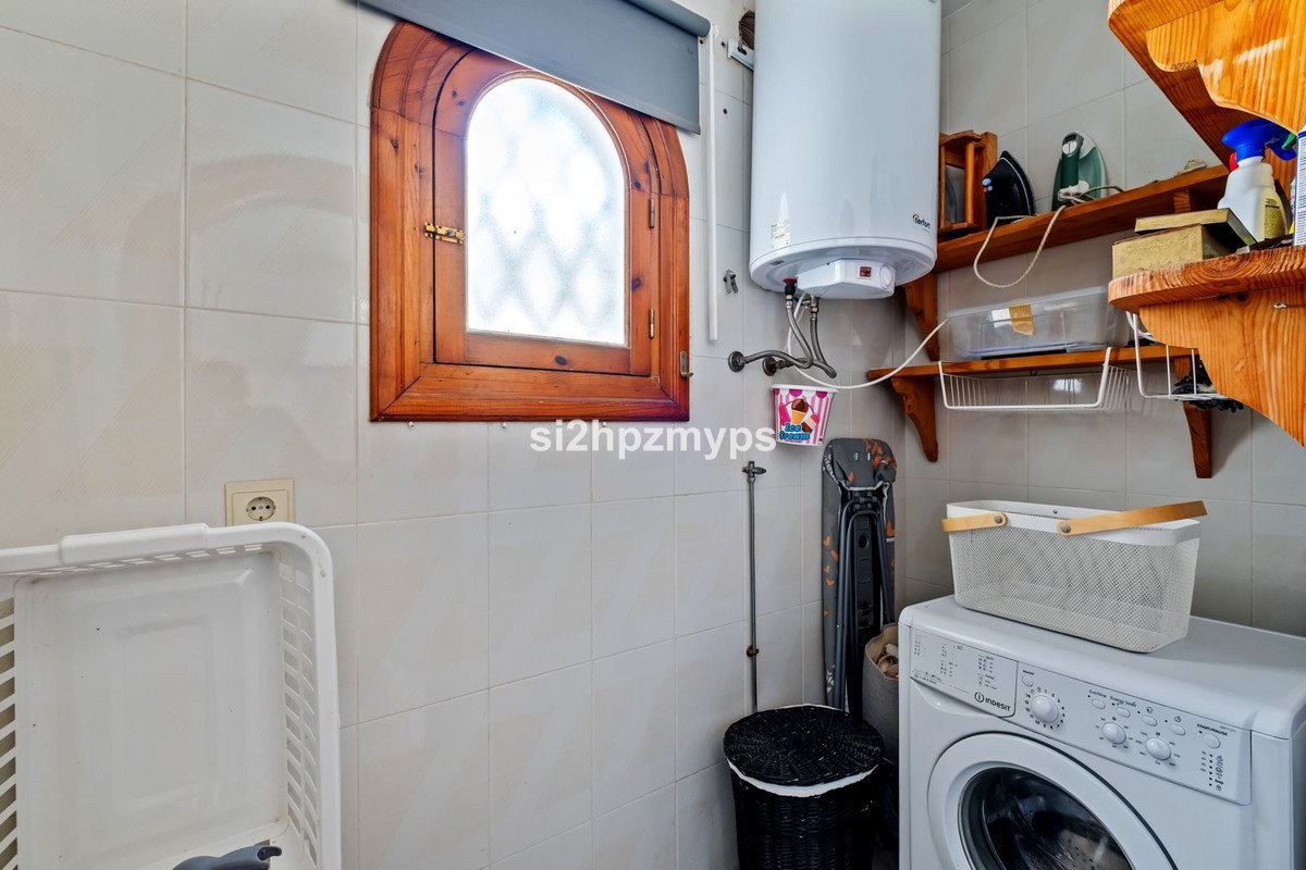 2 Bed Detached Villa in Nerja