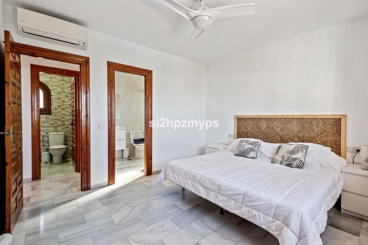 2 Bed Detached Villa in Nerja