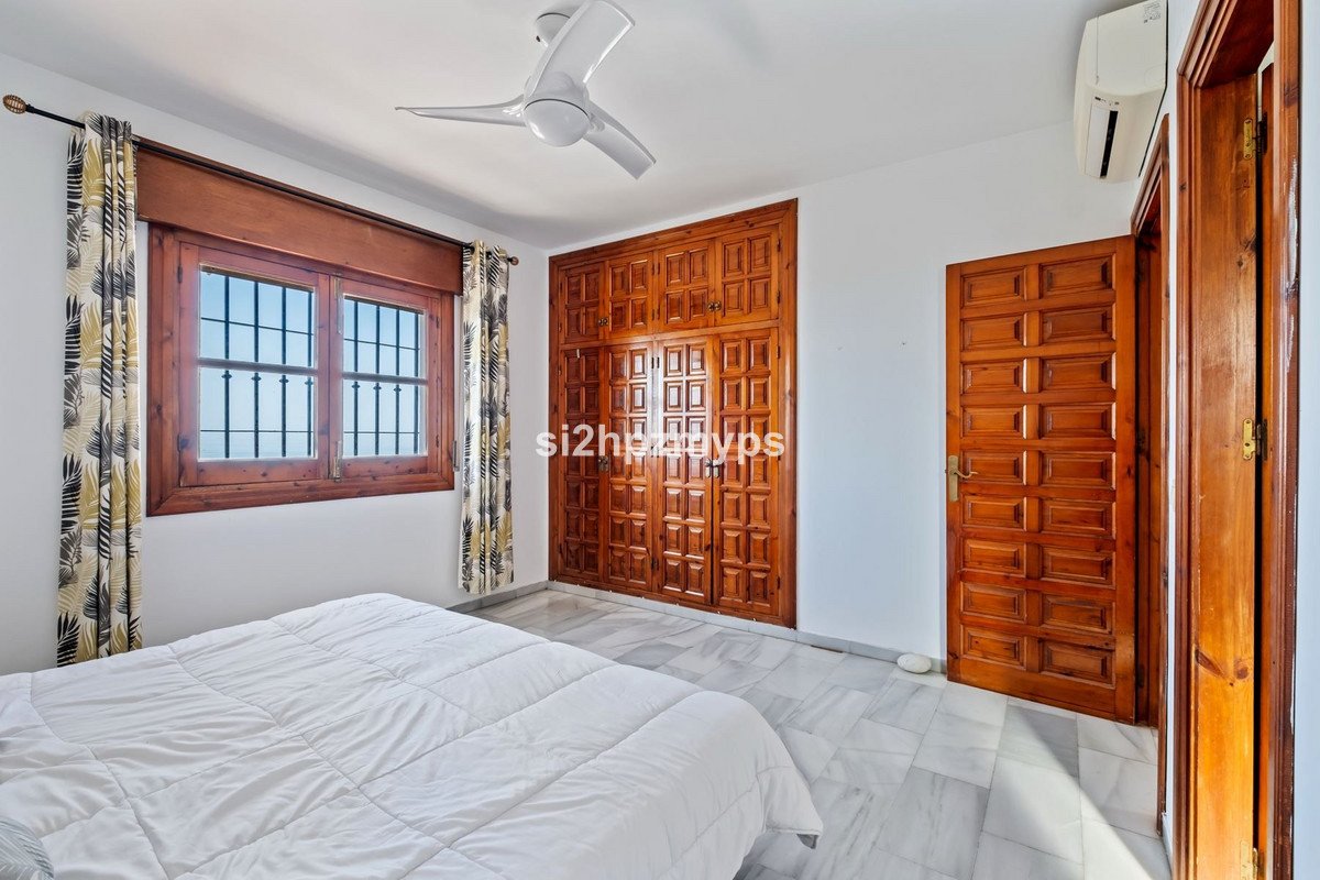 2 Bed Detached Villa in Nerja