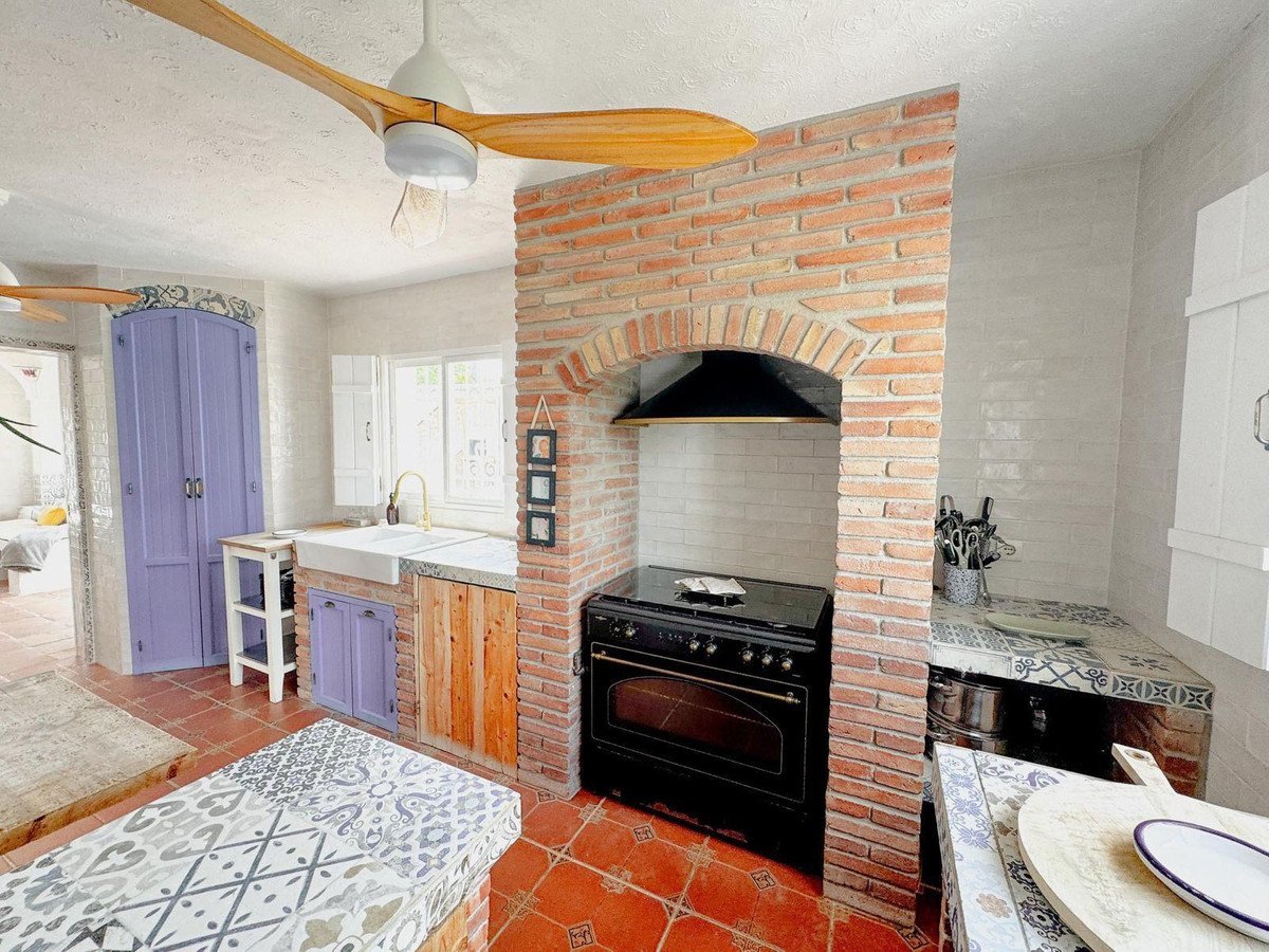 4 Bed Detached Villa in Nerja
