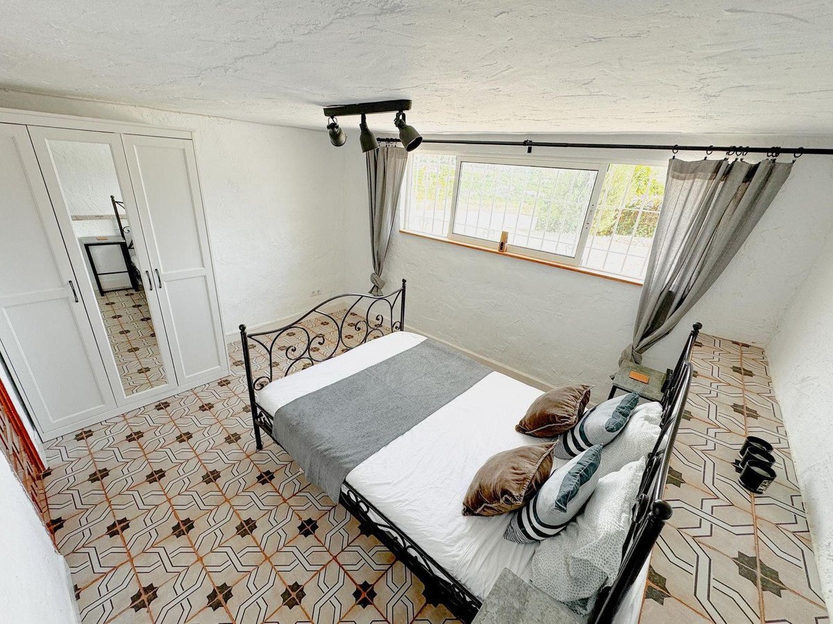 4 Bed Detached Villa in Nerja